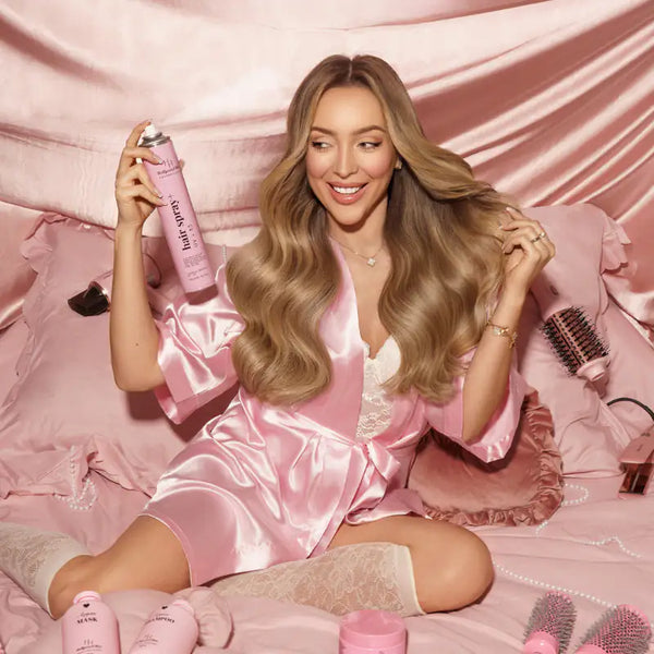 Profesjonalny lakier do włosów HairSpray+ z filtrem UV i prowitaminą B5 300 ml